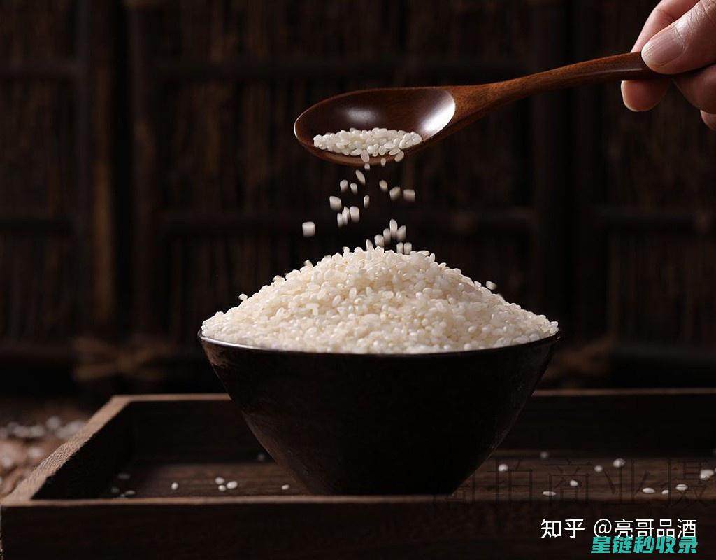 煮米饭时，这个小细节能让你的米饭更松软 (煮米饭的时候)